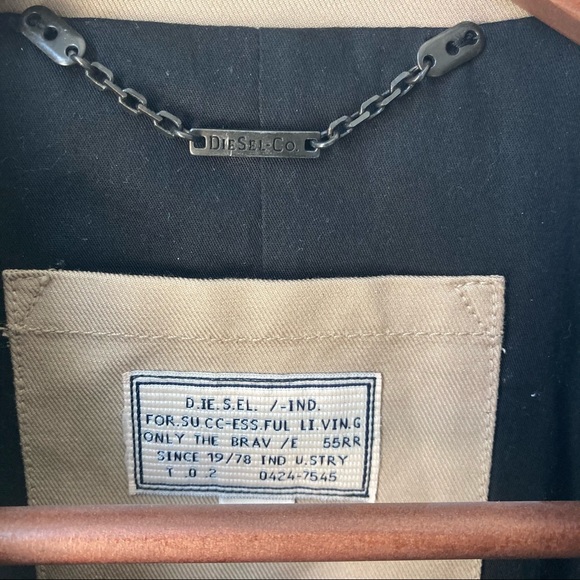 *Sold* Diesel 'Javelins' Double Breasted Trench - Picture 11 of 16